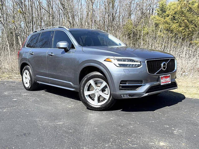 2018 Volvo XC90 Momentum AWD photo