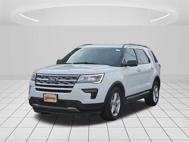 2018 Ford Explorer XLT FWD photo