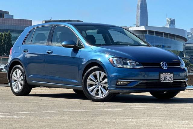 2018 Volkswagen Golf SE FWD photo
