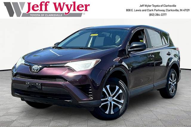 2018 Toyota RAV4 LE FWD photo