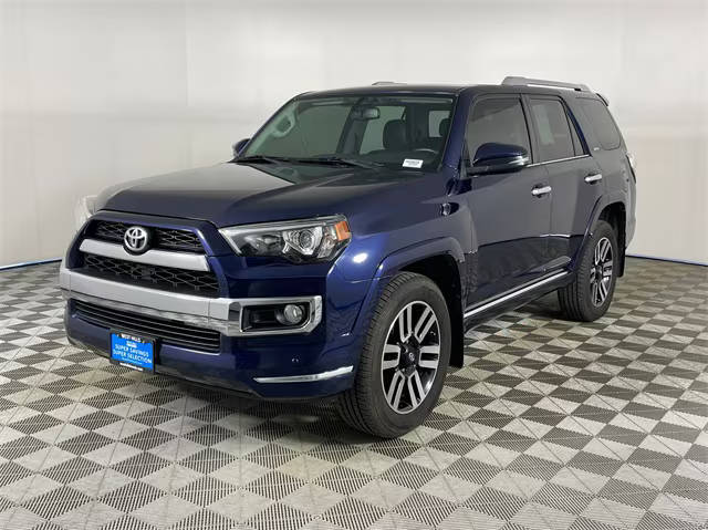 2018 Toyota 4Runner Limited 4WD photo