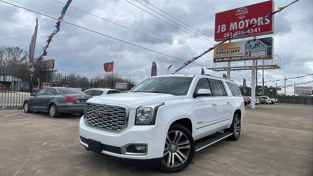 2018 GMC Yukon XL Denali RWD photo