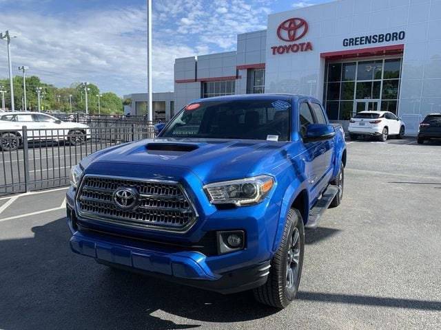 2016 Toyota Tacoma TRD Sport RWD photo