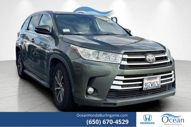 2018 Toyota Highlander XLE AWD photo