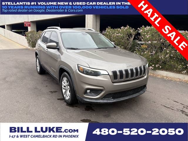 2019 Jeep Cherokee Latitude FWD photo