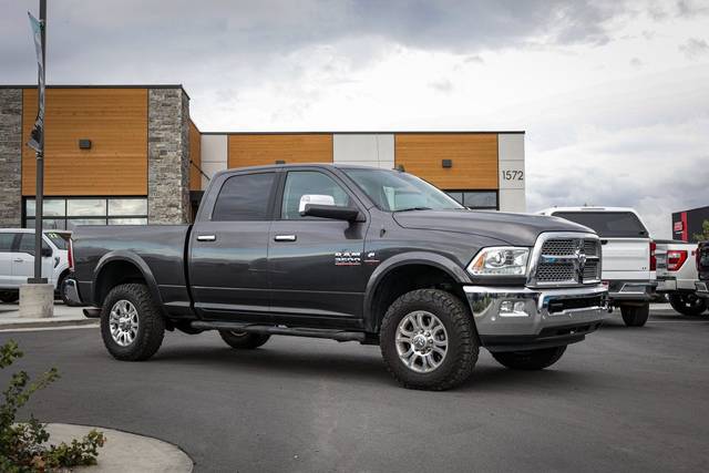 2018 Ram 3500 Laramie 4WD photo