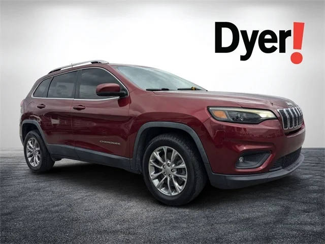 2019 Jeep Cherokee Latitude Plus FWD photo