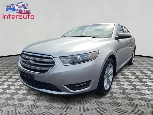 2017 Ford Taurus SEL FWD photo