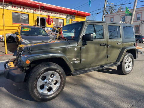 2015 Jeep Wrangler Unlimited Sahara 4WD photo