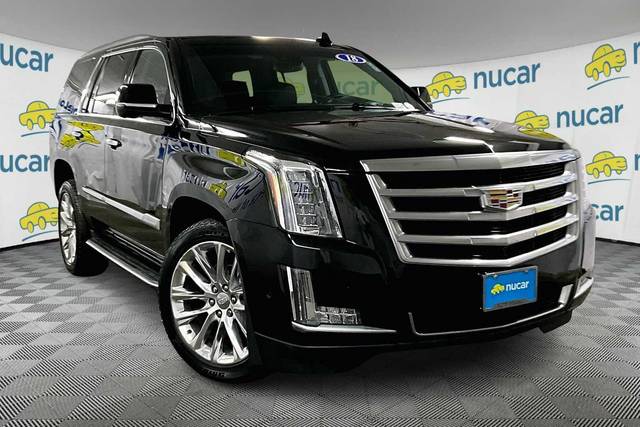 2018 Cadillac Escalade Luxury 4WD photo