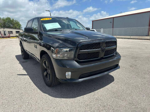 2018 Ram 1500 Express RWD photo