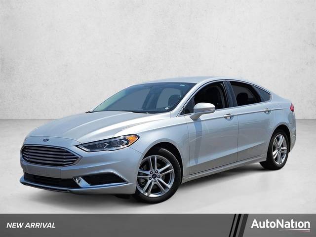 2018 Ford Fusion SE FWD photo