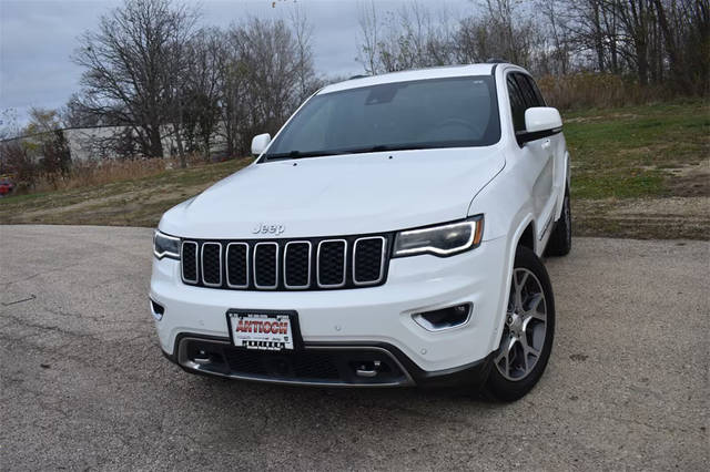 2018 Jeep Grand Cherokee Sterling Edition 4WD photo