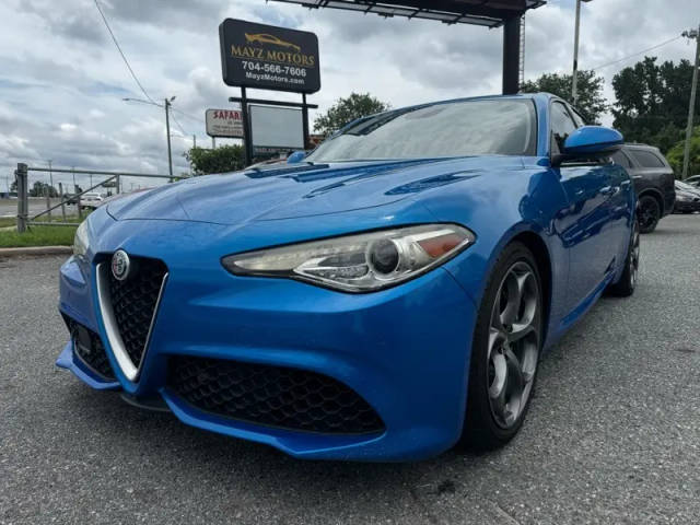 2018 Alfa Romeo Giulia Ti Sport RWD photo