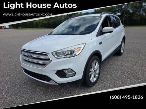 2018 Ford Escape SEL 4WD photo