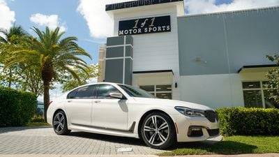 2018 BMW 7 Series 750i RWD photo