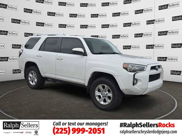 2018 Toyota 4Runner SR5 RWD photo