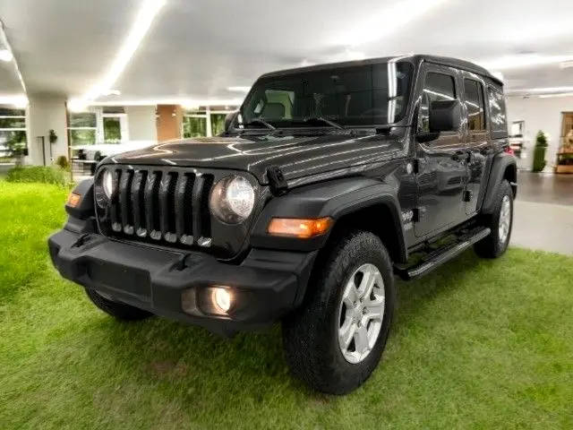 2018 Jeep Wrangler Unlimited Sport S 4WD photo