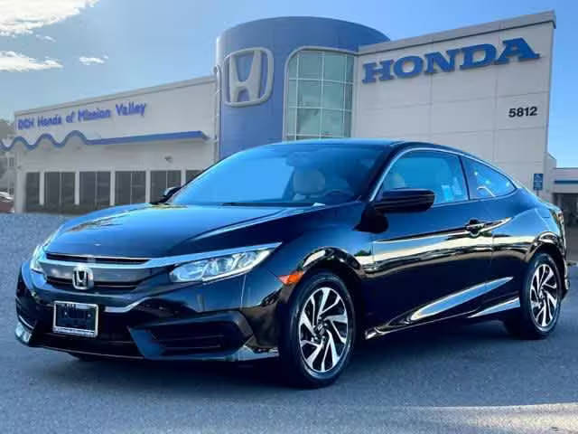 2018 Honda Civic LX FWD photo