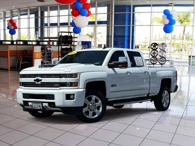 2018 Chevrolet Silverado 2500HD LTZ 4WD photo