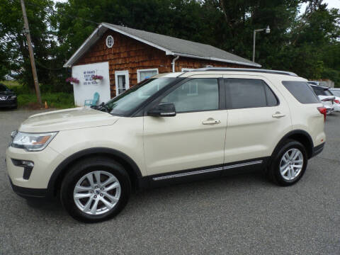 2018 Ford Explorer XLT 4WD photo