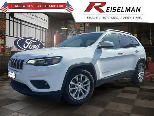 2019 Jeep Cherokee Latitude FWD photo