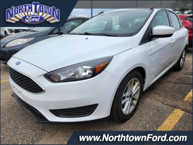 2018 Ford Focus SE FWD photo