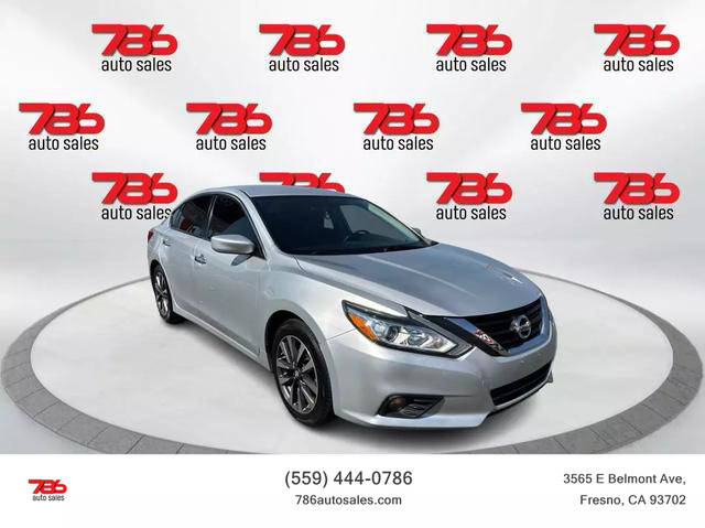 2017 Nissan Altima 2.5 SV FWD photo