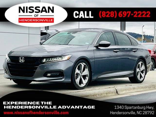 2018 Honda Accord Touring 2.0T FWD photo