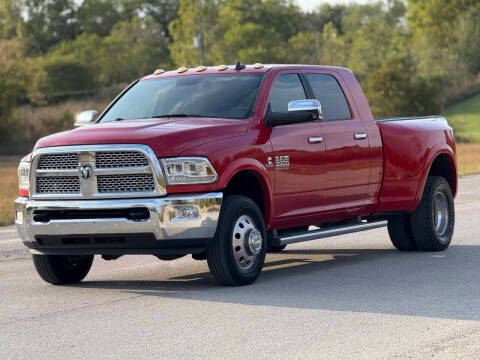 2018 Ram 3500 Laramie 4WD photo