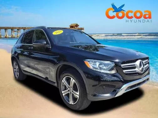 2018 Mercedes-Benz GLC-Class GLC 300 AWD photo