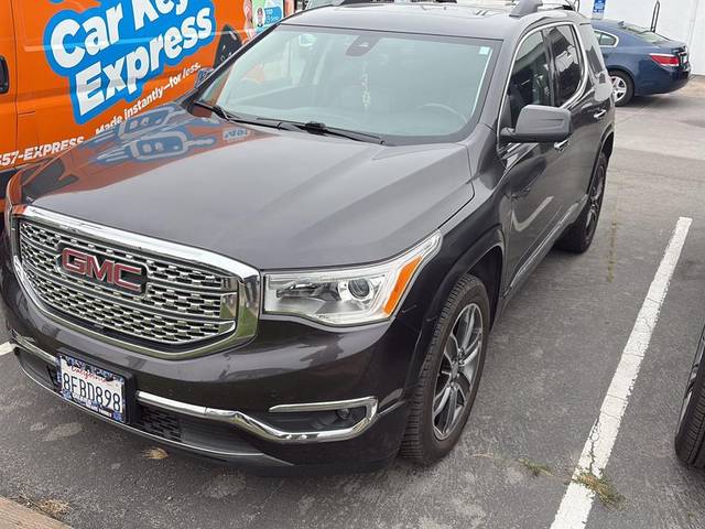 2018 GMC Acadia Denali AWD photo