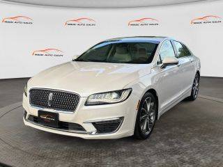 2018 Lincoln MKZ Reserve AWD photo