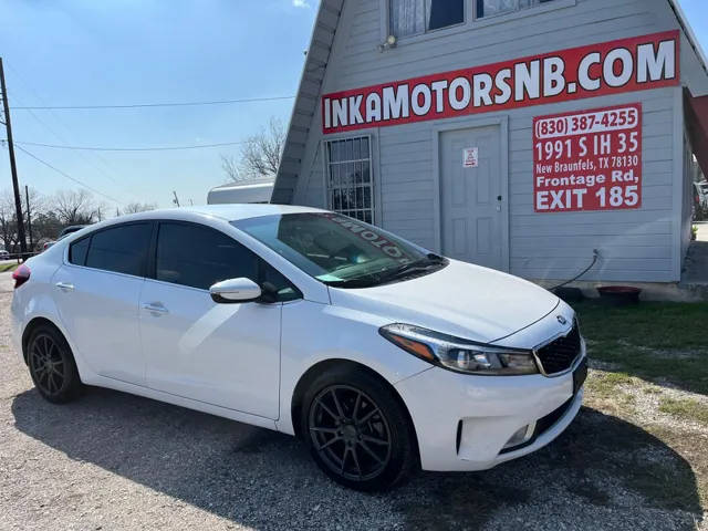 2018 Kia Forte EX FWD photo