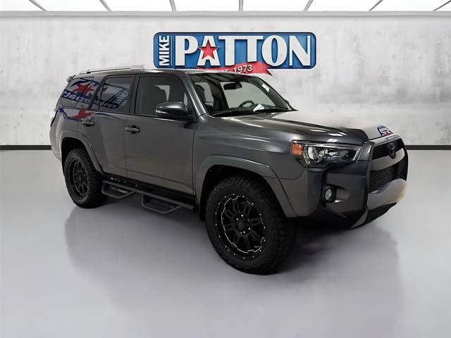 2018 Toyota 4Runner SR5 Premium 4WD photo