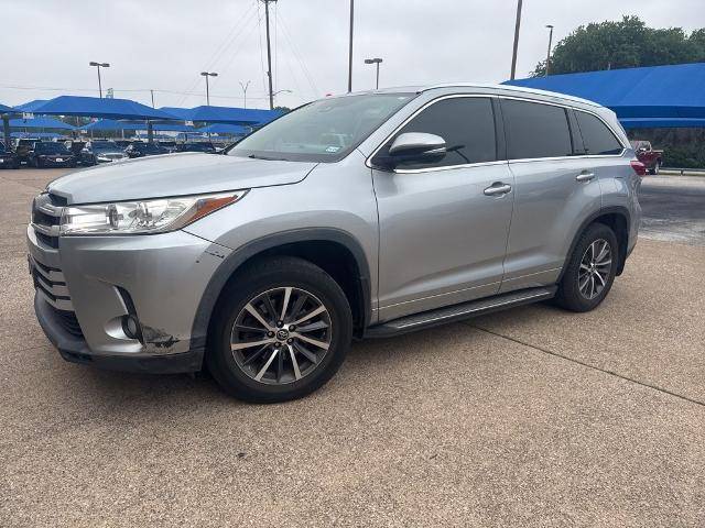 2018 Toyota Highlander XLE AWD photo