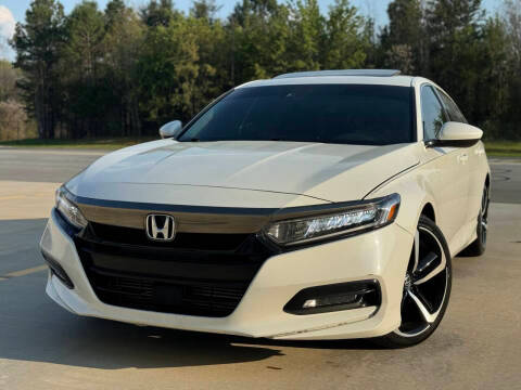 2018 Honda Accord Sport 2.0T FWD photo