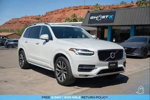 2018 Volvo XC90 Momentum AWD photo