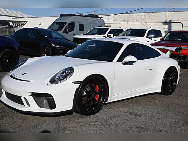 2018 Porsche 911 GT3 GT3 RWD photo