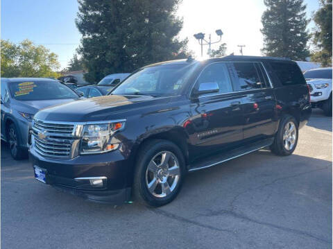 2017 Chevrolet Suburban Premier 4WD photo