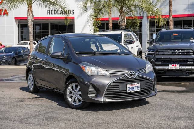 2015 Toyota Yaris FWD photo