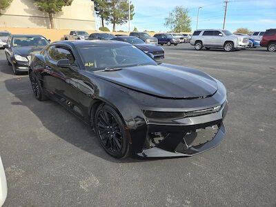 2017 Chevrolet Camaro 1LT RWD photo