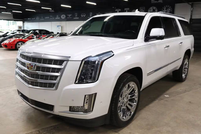 2018 Cadillac Escalade ESV Premium Luxury RWD photo