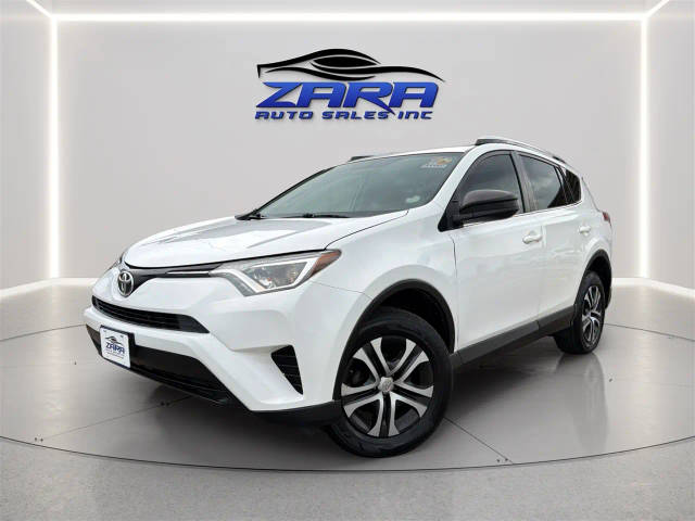 2016 Toyota RAV4 LE AWD photo