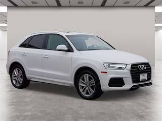 2017 Audi Q3 Premium AWD photo