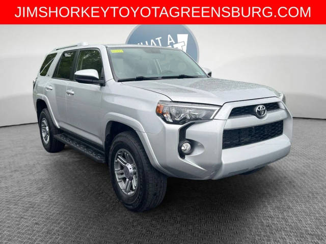 2018 Toyota 4Runner SR5 4WD photo