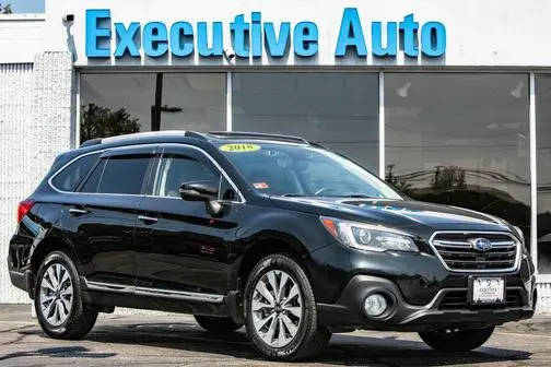 2018 Subaru Outback Touring AWD photo