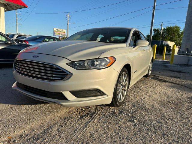 2017 Ford Fusion Hybrid SE FWD photo