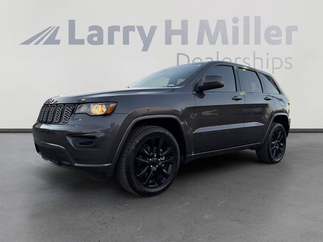 2018 Jeep Grand Cherokee Altitude 4WD photo