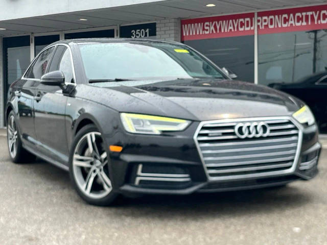 2018 Audi A4 Premium Plus AWD photo
